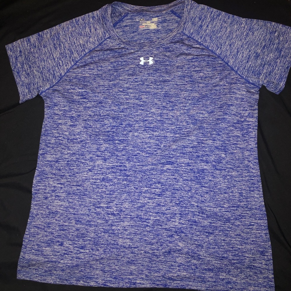 💙Under Armor heatgear womans workout shirt